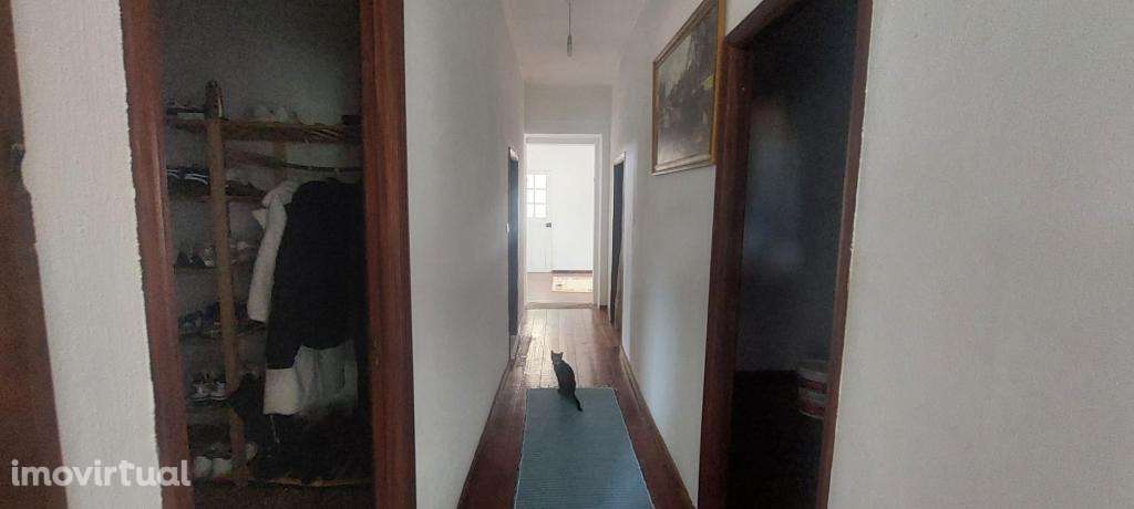 Prédio+Terreno+Moradia - Grande imagem: 4/10