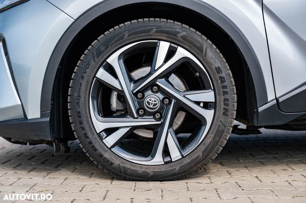 Toyota C-HR Business-Edition - 11