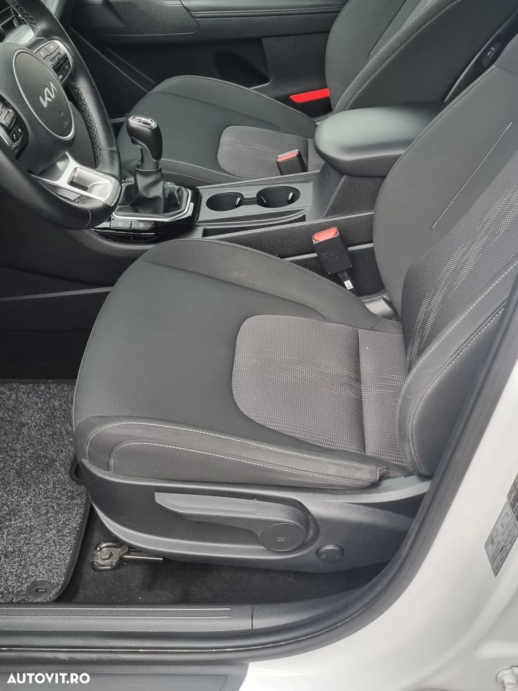 Kia Sportage 1.6 CRDI 2WD Eco-Dynamics+ (48V M-H) Vision - 18