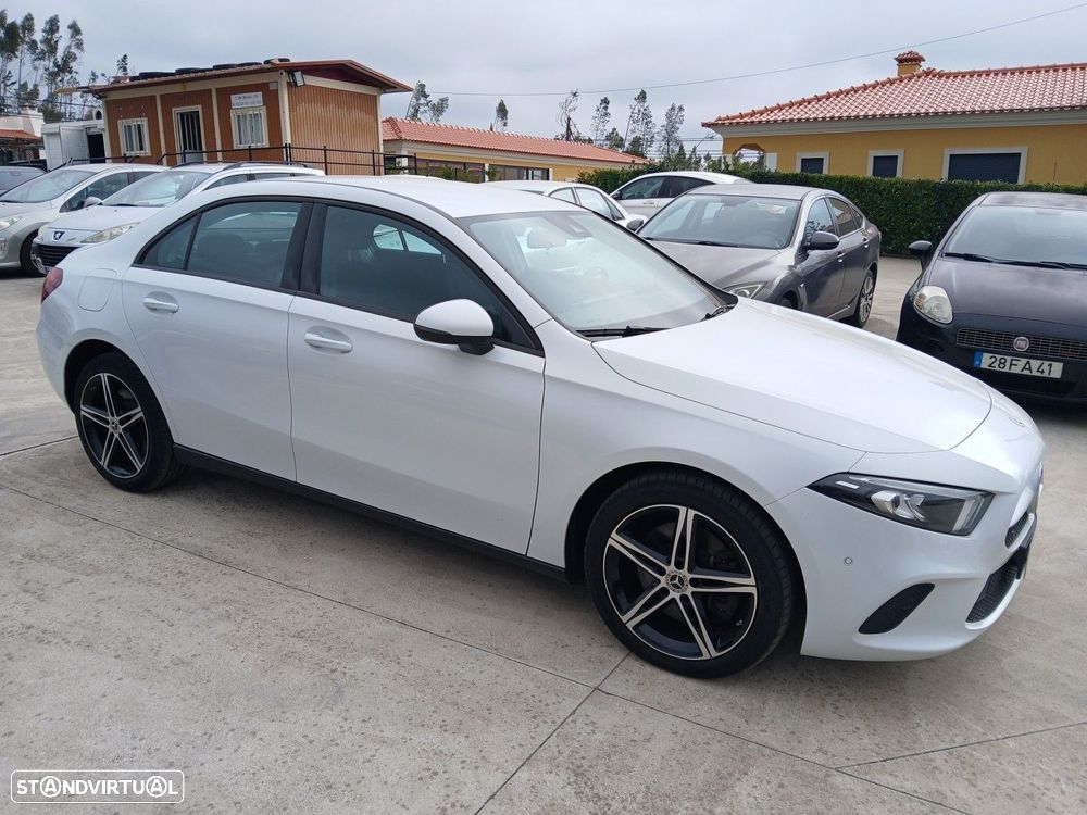 Mercedes-Benz A 250 Limousine e 8G-DCT - 5