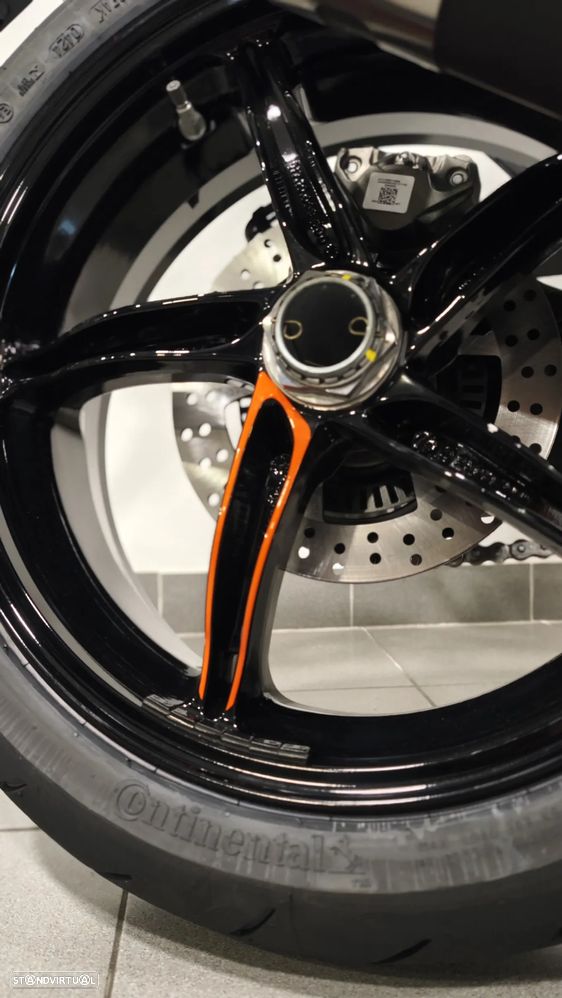 KTM Superduke GT 1290 MY24 - 13
