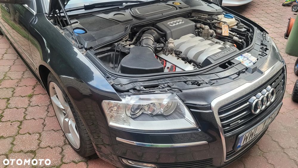 Audi A8 4.2 FSI L Quattro - 26