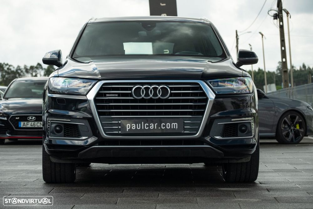 Audi Q7 - 7