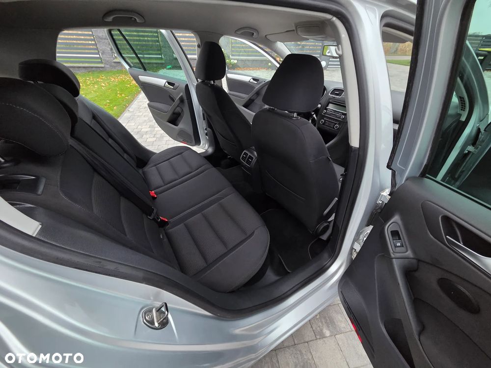 Volkswagen Golf - 14
