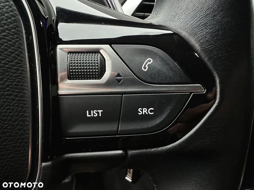 Peugeot 3008 PureTech 180 Stop & Start GPF EAT8 GT - 28