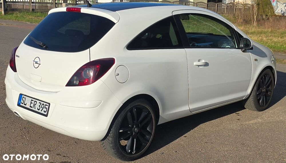 Opel Corsa 1.2 16V Enjoy - 18