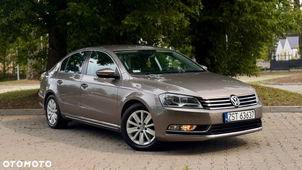 Volkswagen Passat 1.8 TSI Exclusive - 19