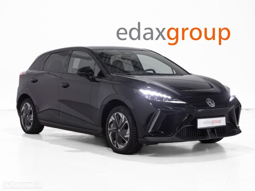 MG MG4 64 kWh Luxury - 1