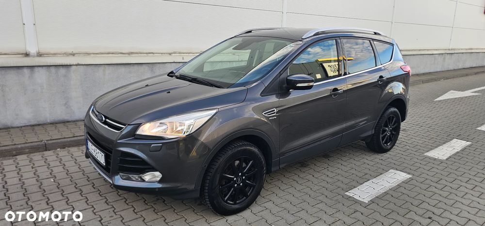 Ford Kuga - 1
