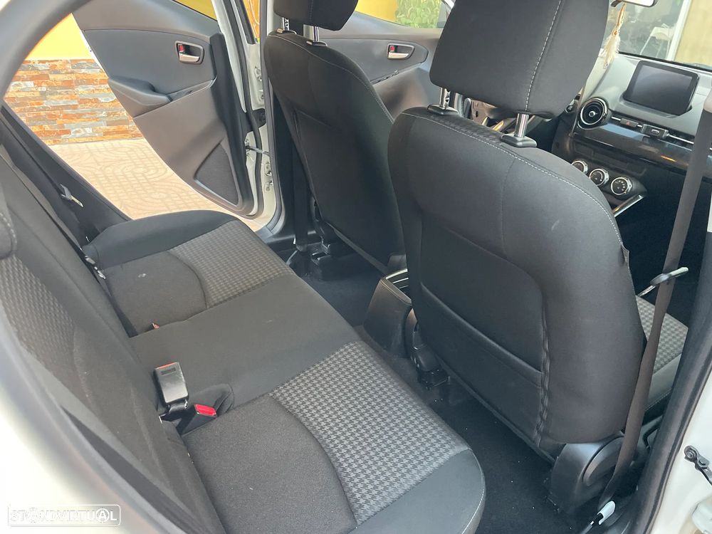 Mazda 2 SKYACTIV-G 90 Center-Line - 12