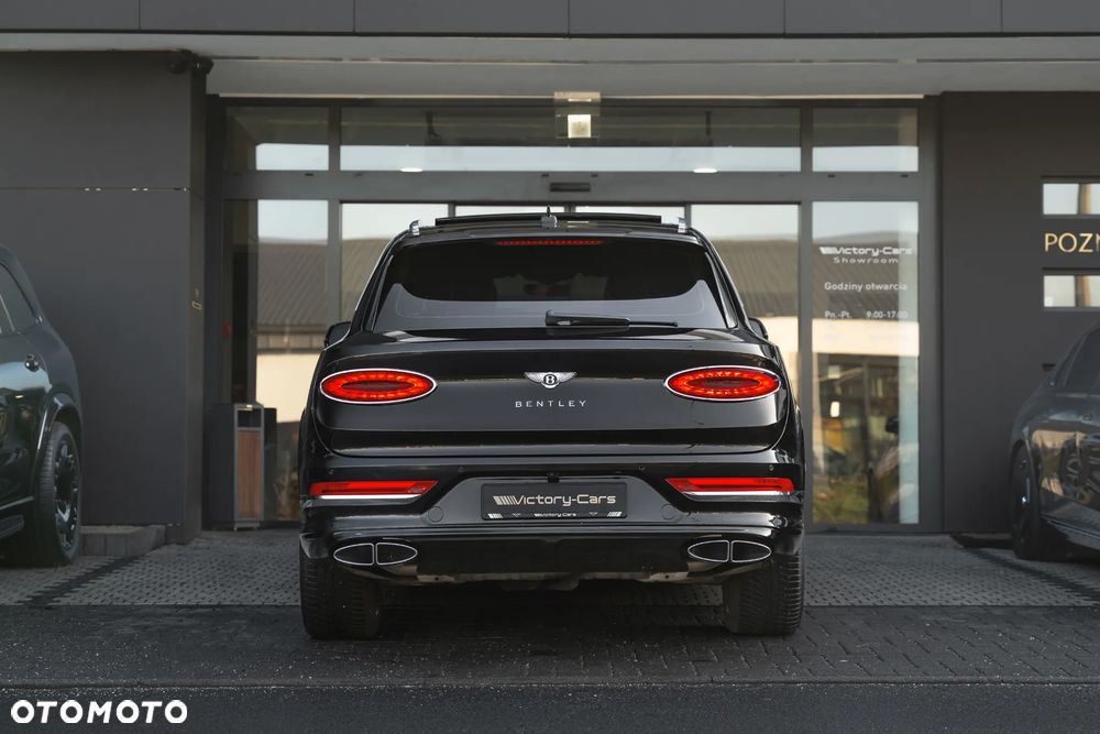 Bentley Bentayga EWB Azure - 19