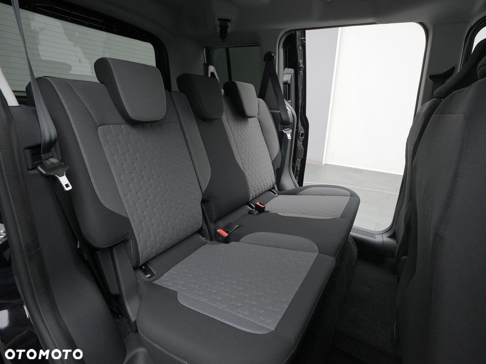 Ford Tourneo Courier 1.0 EcoBoost Titanium - 22