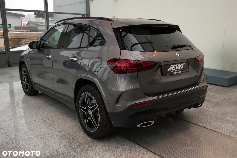 Mercedes-Benz GLA 200 d 4-Matic AMG Line - 6