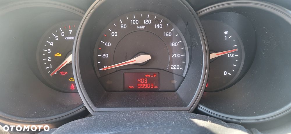 Kia Rio - 7