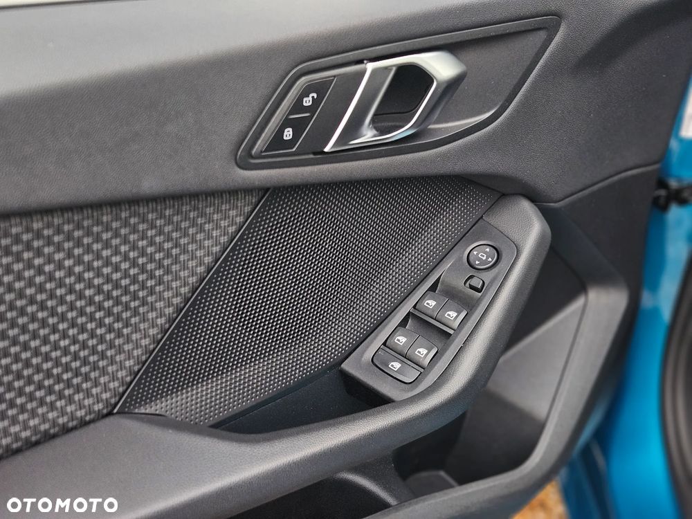 BMW Seria 1 118i Advantage - 24