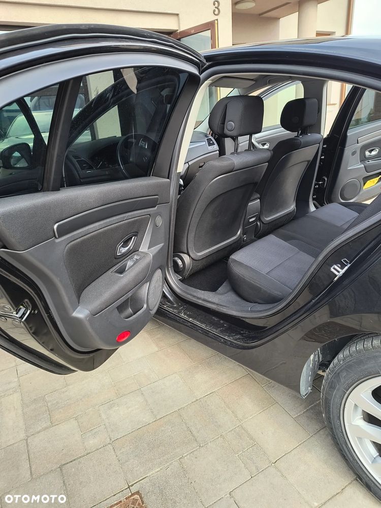 Renault Laguna 1.6 16V 110 Expression - 16
