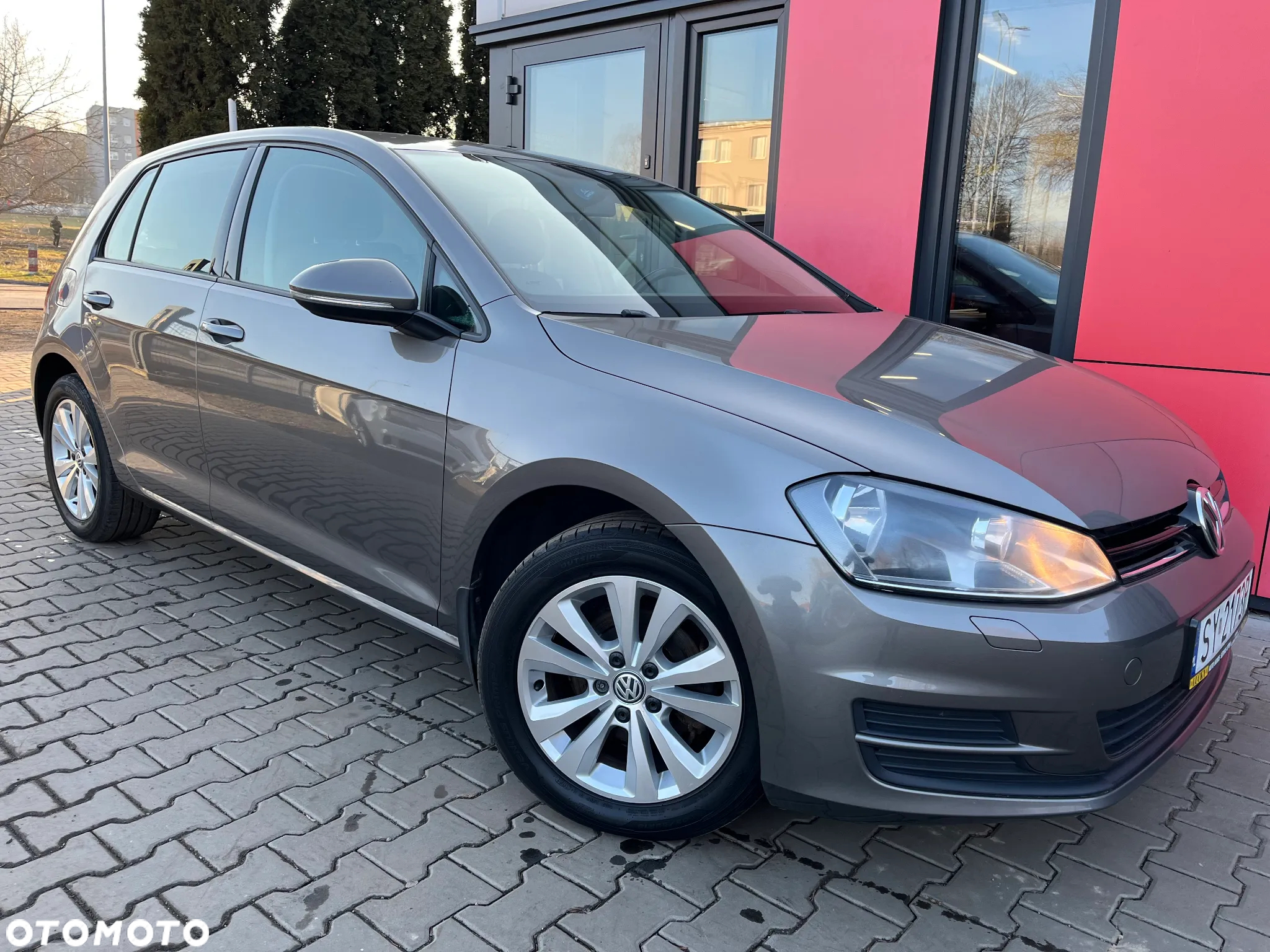 Volkswagen Golf VII 1.2 TSI BMT Comfortline - 7