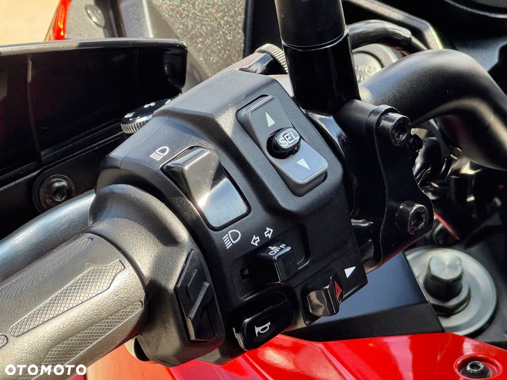 Kawasaki Versys 1000 - 18