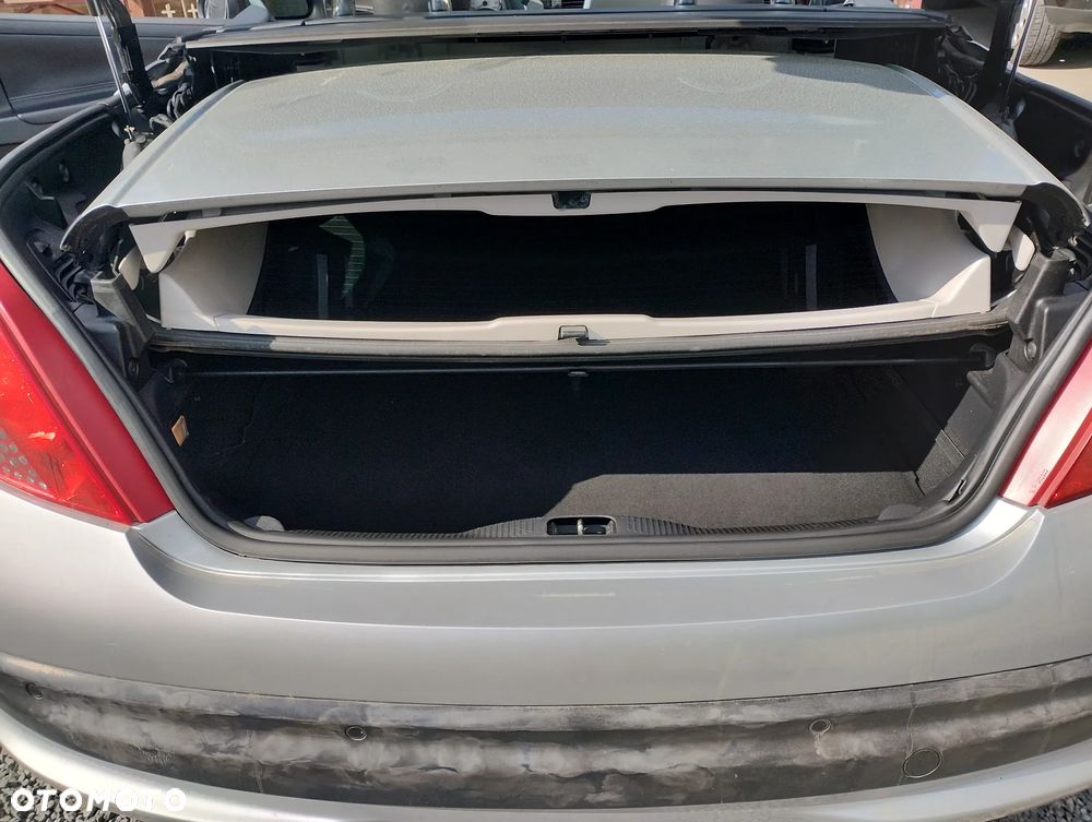 Peugeot 207 CC - 35
