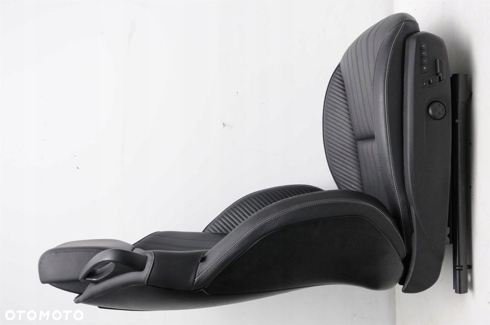 MERCEDES AMG GT C190 FOTELE SKÓRA GRZANE PAMIĘC EL - 7