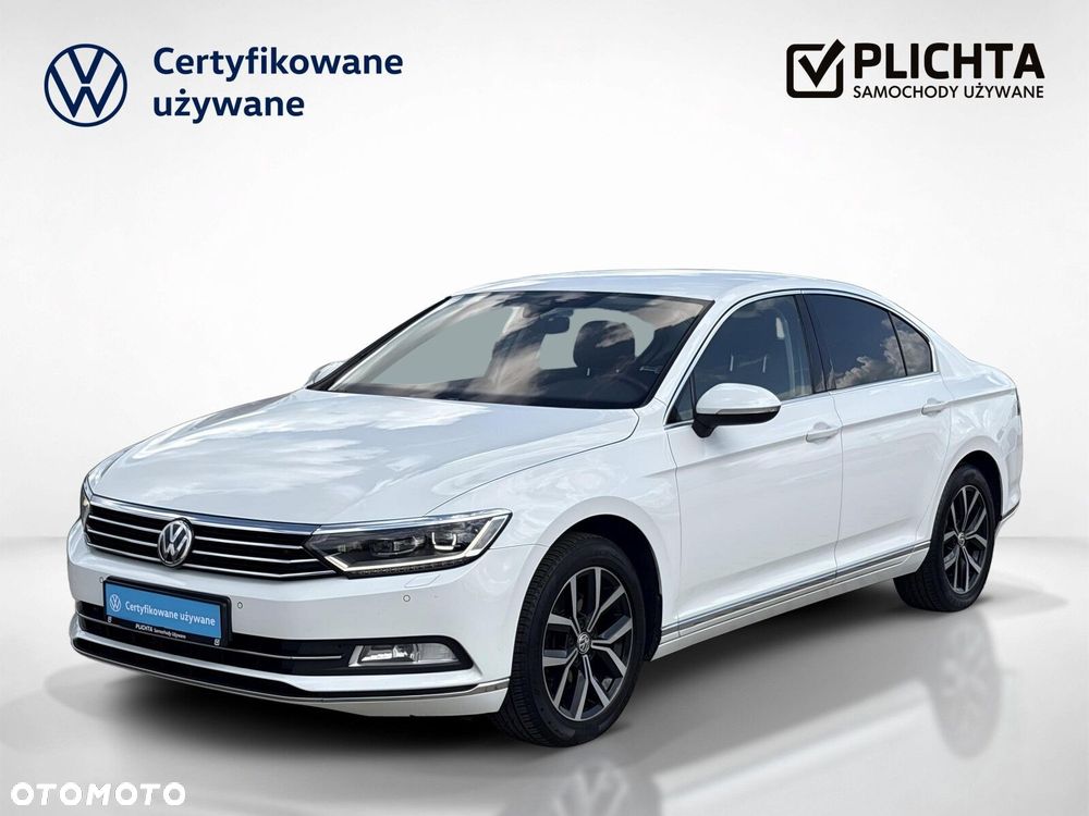 Volkswagen Passat - 2