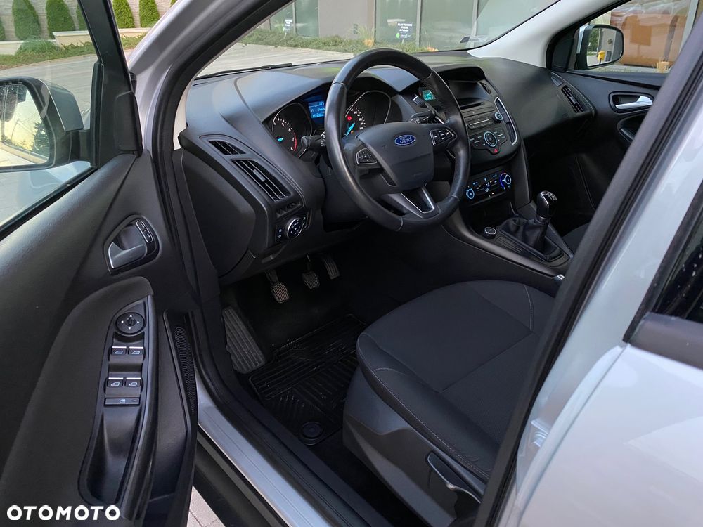 Ford Focus 1.6 Gold X - 6