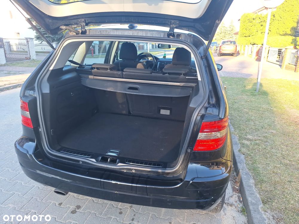 Mercedes-Benz Klasa B 150 - 9