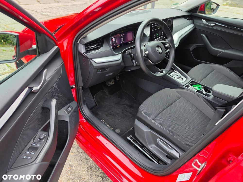 Skoda Octavia 2.0 TDI Style DSG - 16