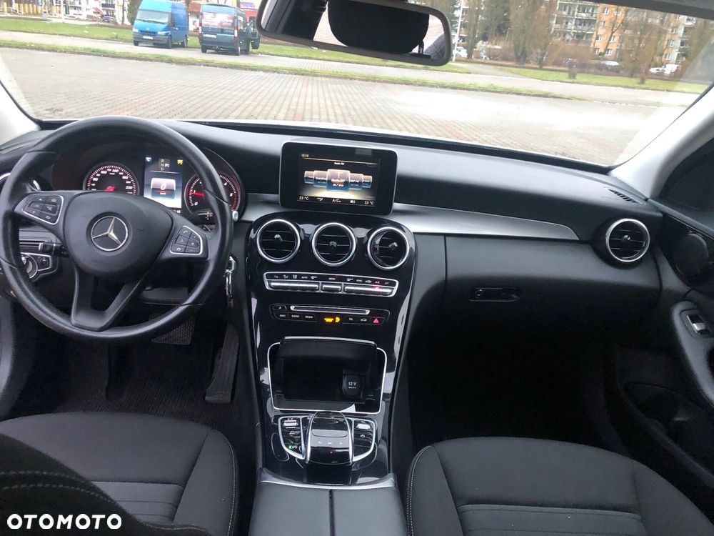 Mercedes-Benz Klasa C 180 (BlueTEC) d 7G-TRONIC - 10