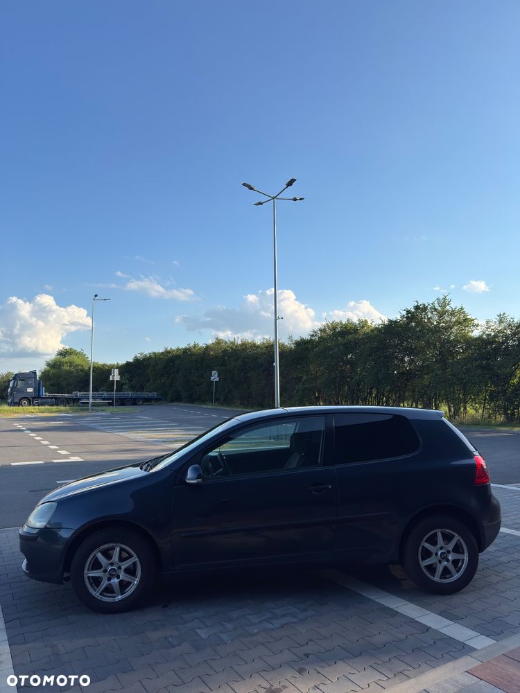 Volkswagen Golf 1.4 FSI Comfortline - 6