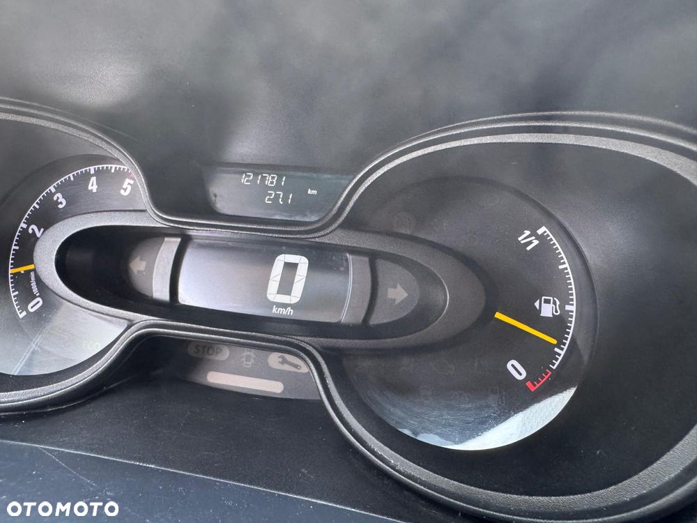 Opel Vivaro - 13