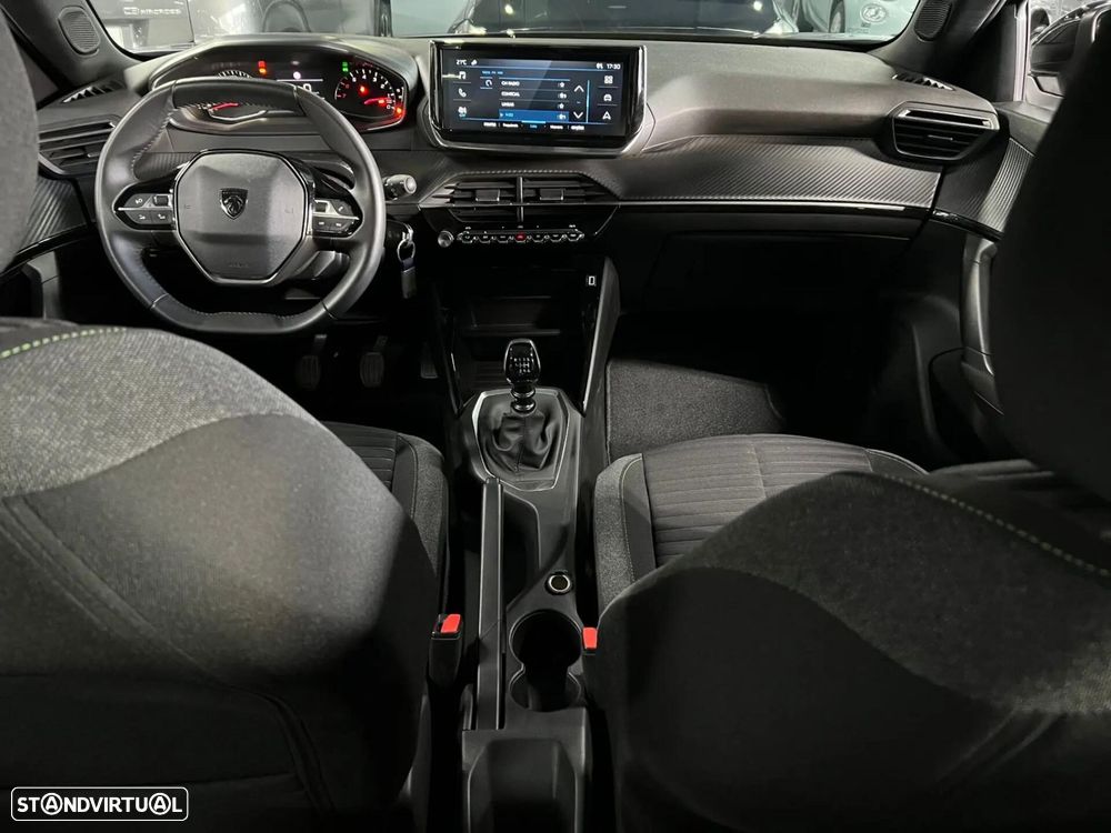 Peugeot 2008 1.2 PureTech Active - 13