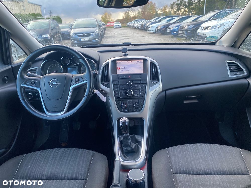 Opel Astra 1.4 Turbo Design Edition - 29