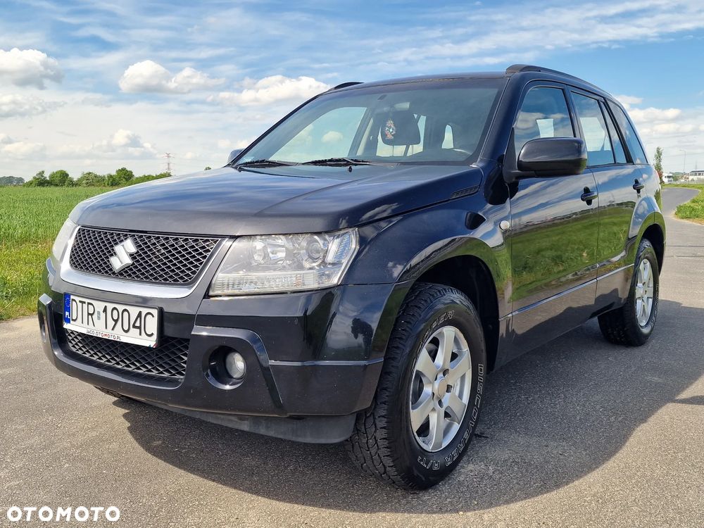 Suzuki Grand Vitara 2.0 - 8