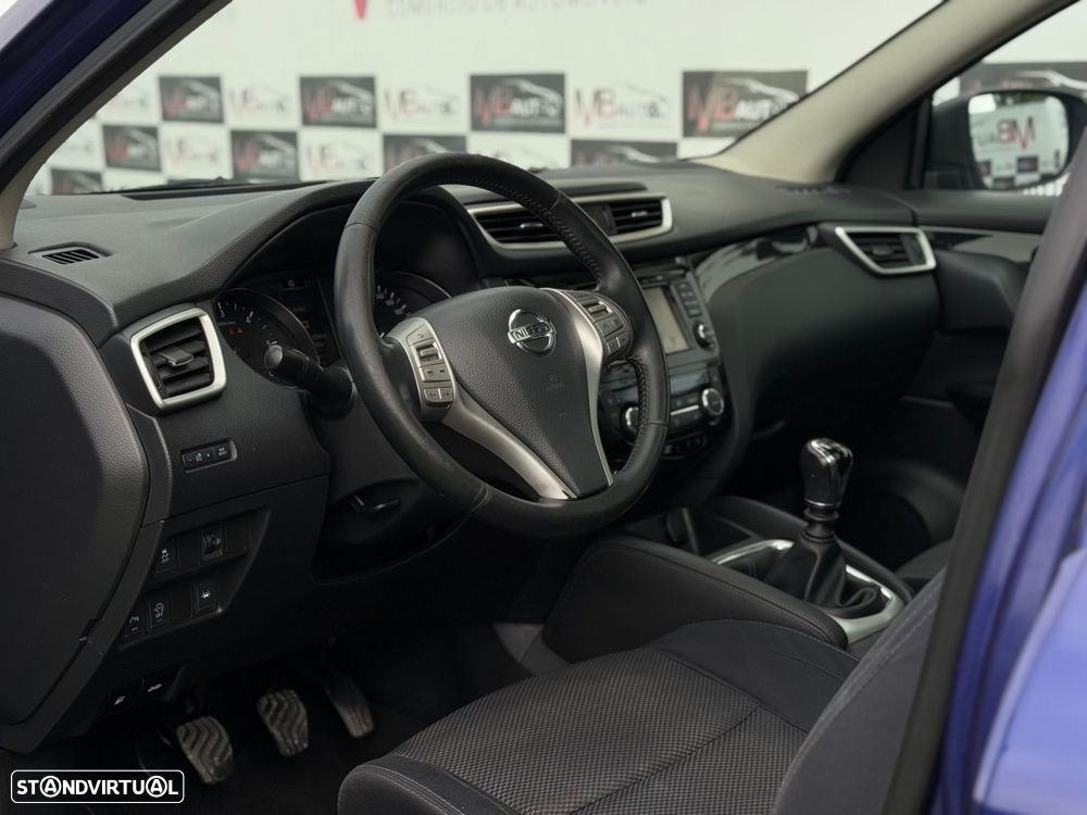 Nissan Qashqai 1.5 dCi N-Connecta - 21