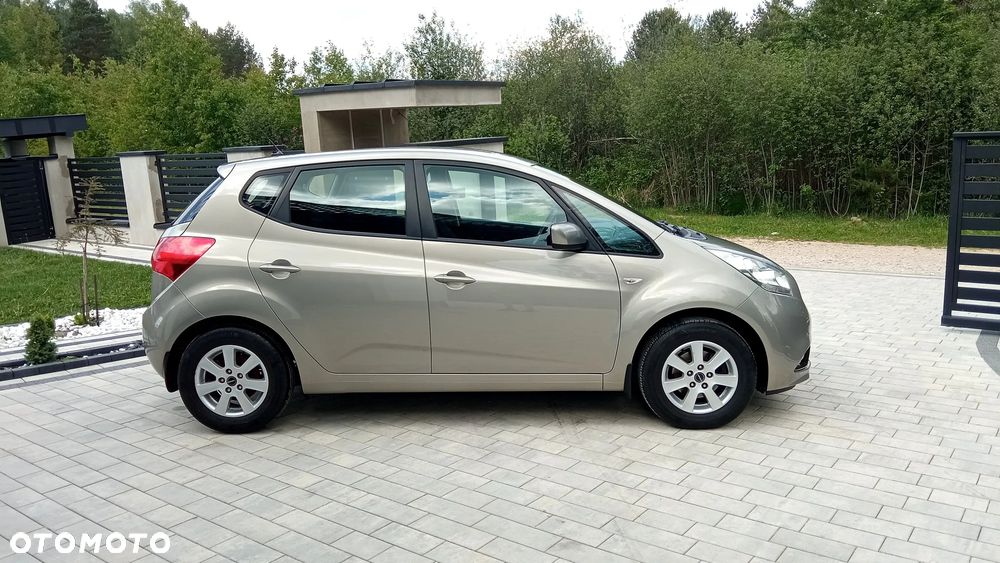 Kia Venga 1.4 M - 11