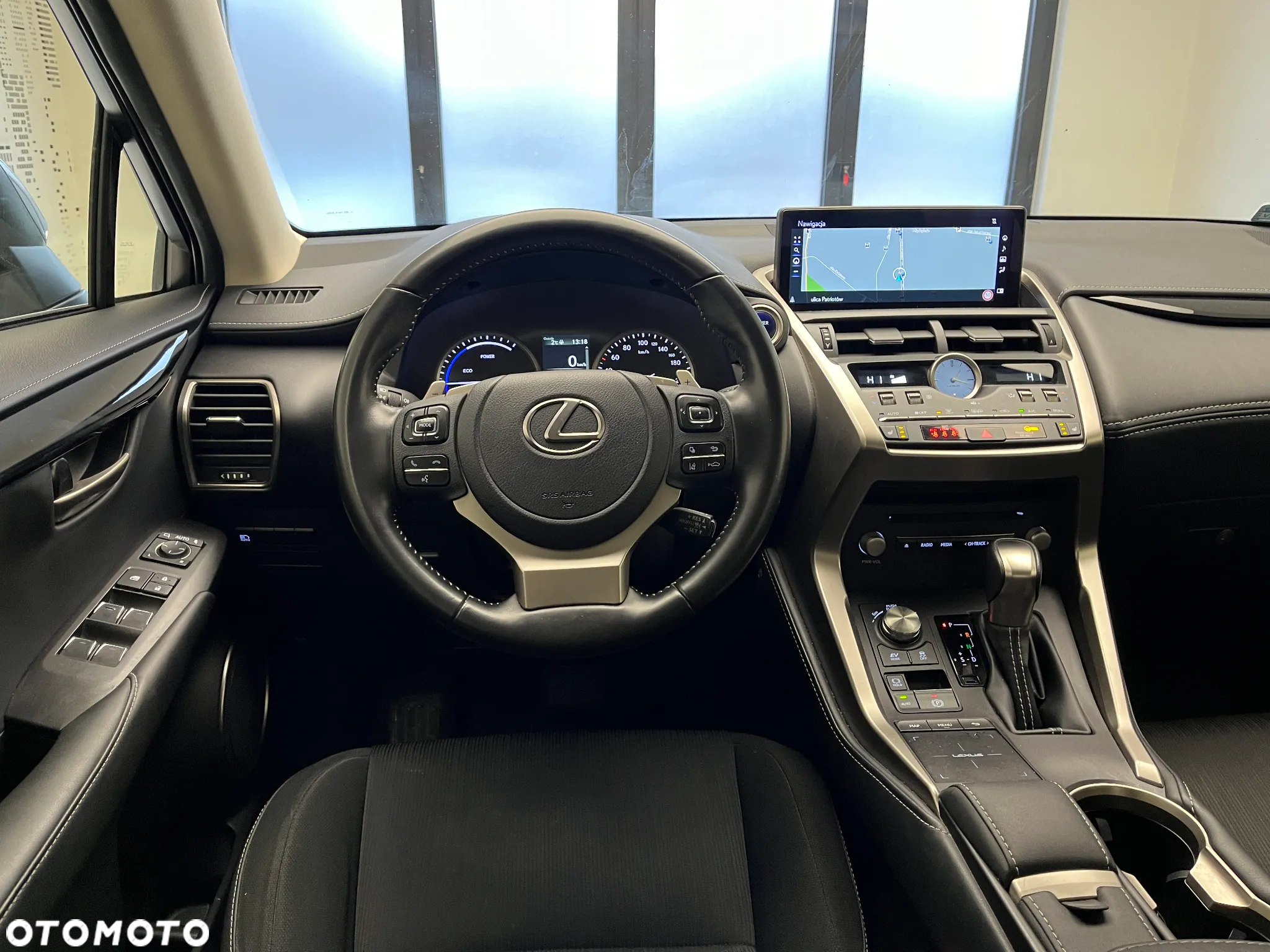 Lexus NX 300h Business Edition AWD - 5