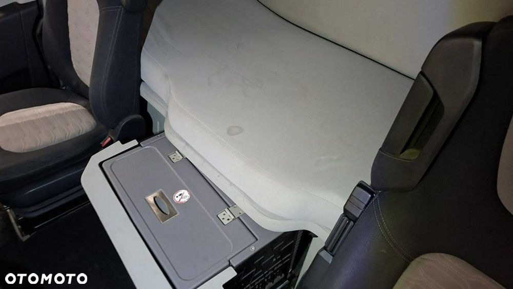 Ford F-MAX - 18