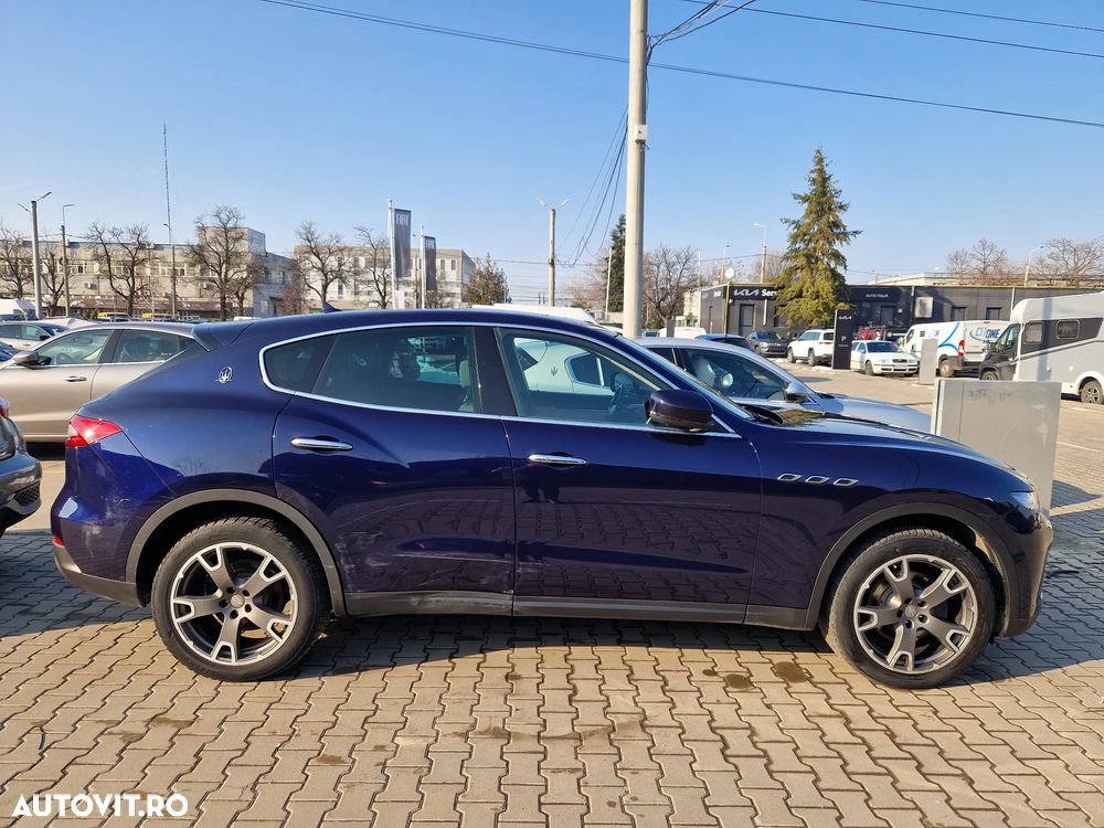 Maserati Levante Q4 - 3
