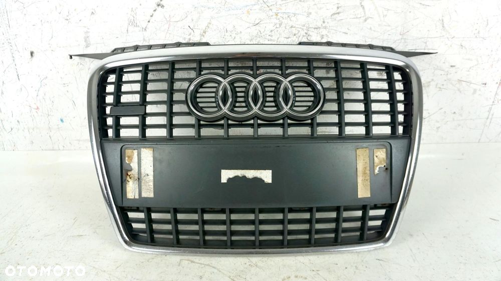 ATRAPA DUŻY GRILL GRIL PRZÓD ZNACZEK AUDI A3 8P 05-08 2005-2008 8P4853651A