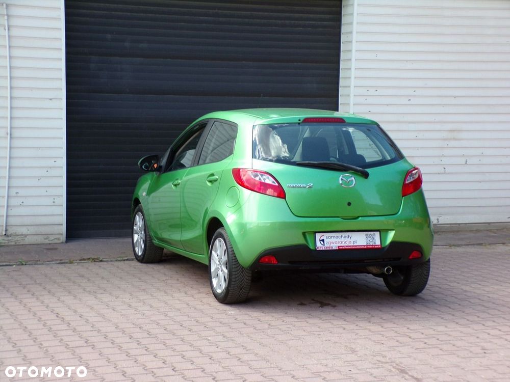 Mazda 2 - 14
