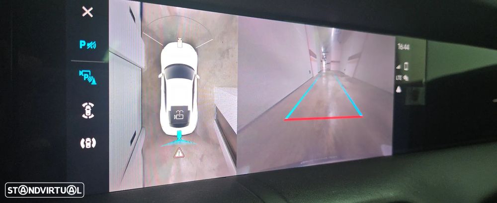 Porsche Taycan Standard - 31