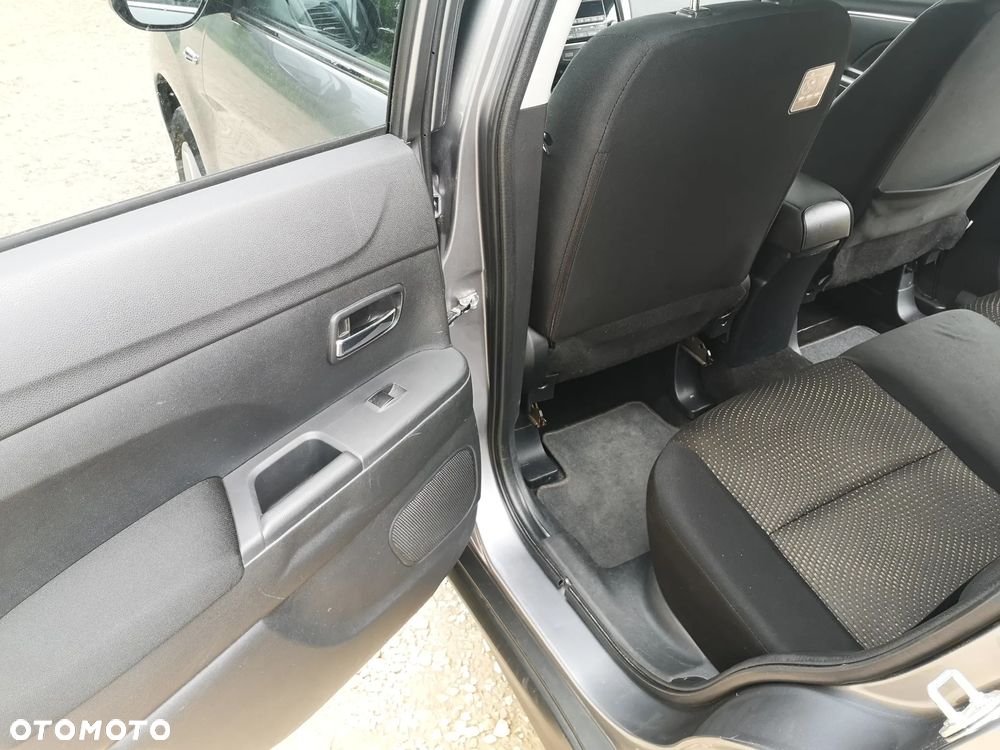 Mitsubishi ASX 2.2 DI-D 4WD Automatik Intense - 26