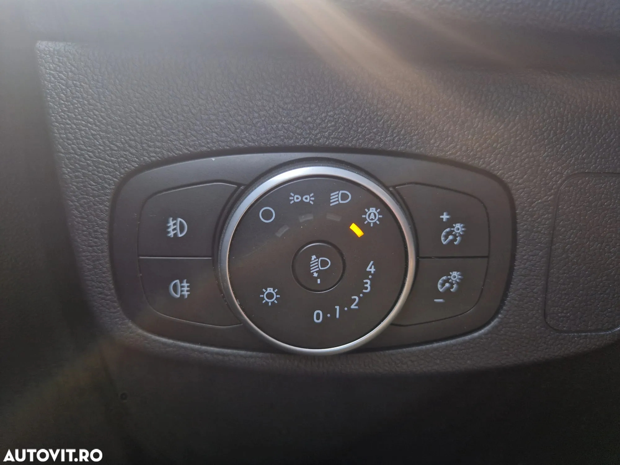 Ford Focus 1.5 EcoBlue Connected - 21