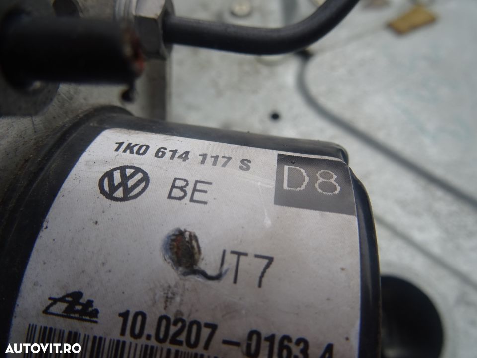 Vand Pompa ABS Skoda Octavia 2 1.6 TDCI din 2010 cod: 1K0614117S - 3