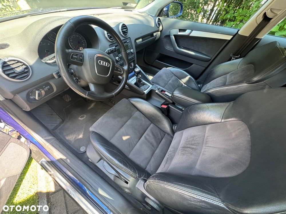 Audi A3 Sportback 2.0 TDI DPF Ambition - 13