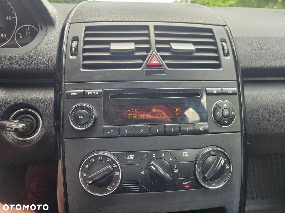 Mercedes-Benz Klasa A 180 CDI Classic DPF - 15