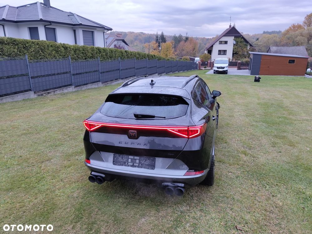 Cupra Formentor 2.0 TSI 4Drive DSG VZ Black Edition - 8