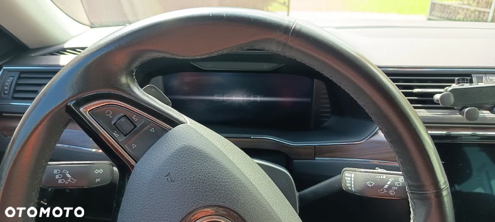 Skoda Superb 2.0 TSI 4x4 Scout DSG - 33