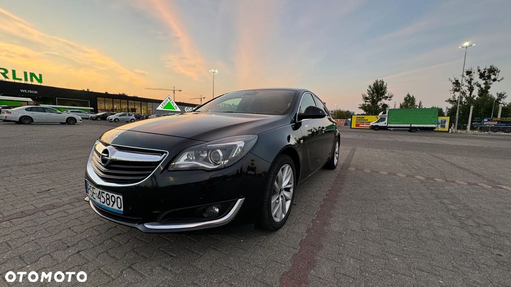 Opel Insignia 1.6 T Cosmo EU6 - 1
